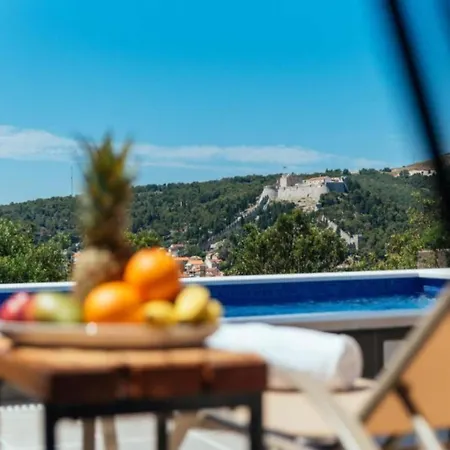 Apartamento Trogrli - Two-bedroom With Balcony And Sea View *